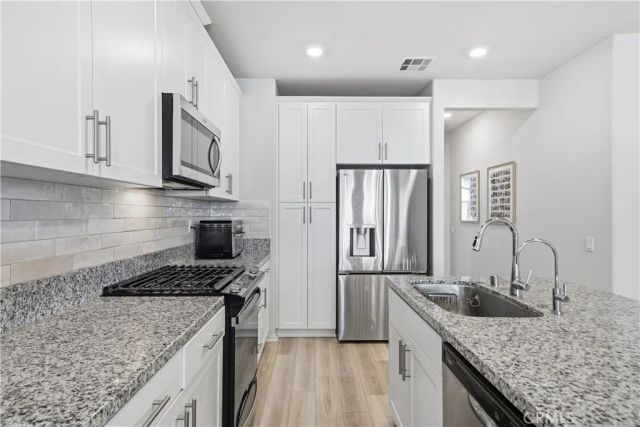 1756 Cayton Loop, West Covina, CA 91790