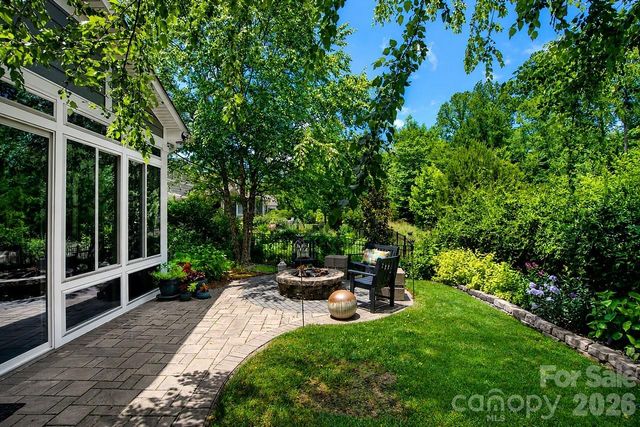 4854 Looking Glass Trail, Denver, NC 28037