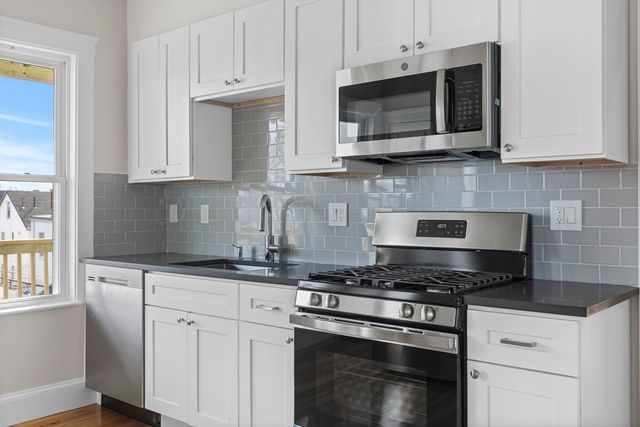 7 Speedwell Street, Boston, MA 02122