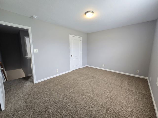 805 Oak Arbor Ct Apt C, Clarksville, TN 37040