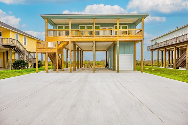 4419 Ranger Drive, Port Bolivar, TX 77650