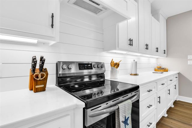 4419 Ranger Drive, Port Bolivar, TX 77650