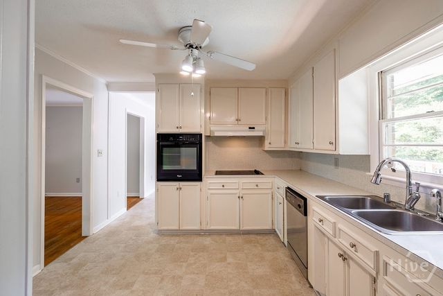 1141 Tuxedo Lane, Watkinsville, GA 30677