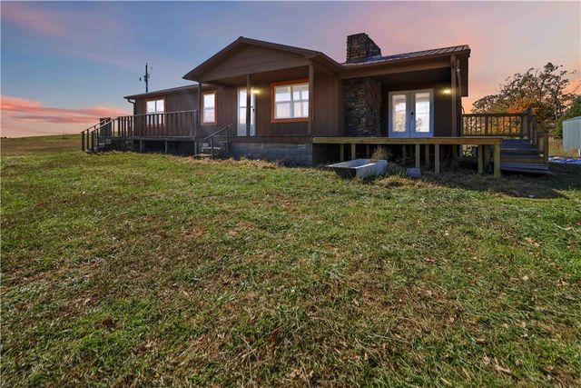 16891 Holcombe School Road, West Fork, AR 72774