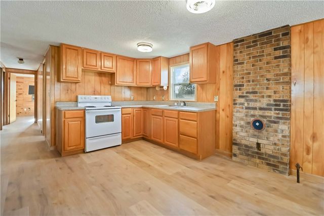 16891 Holcombe School Road, West Fork, AR 72774