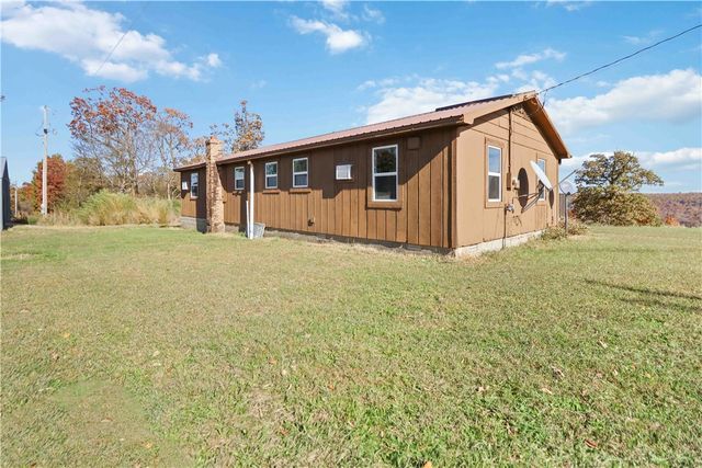 16891 Holcombe School Road, West Fork, AR 72774