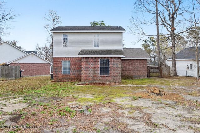 988 Kaimuki Court, Diamondhead, MS 39525