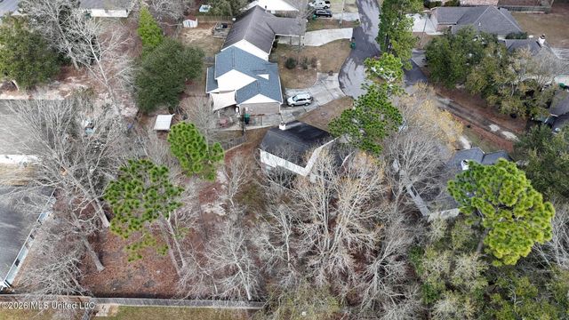 988 Kaimuki Court, Diamondhead, MS 39525