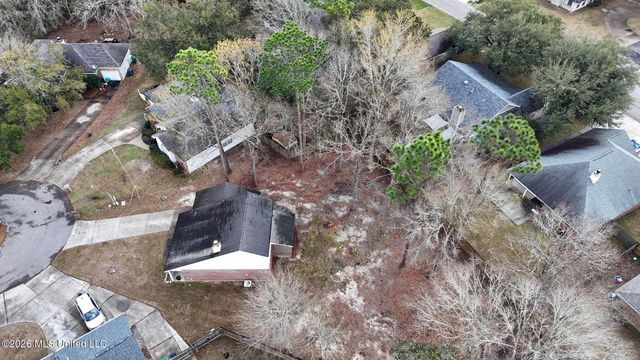 988 Kaimuki Court, Diamondhead, MS 39525