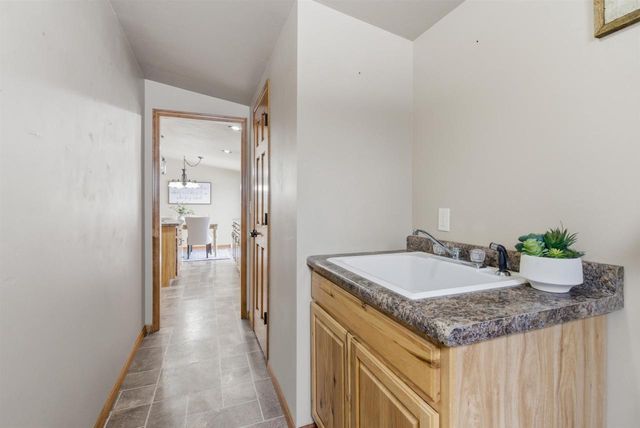 W5244 CTY RD S, Black Creek, WI 54106