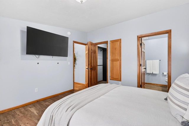 W5244 CTY RD S, Black Creek, WI 54106