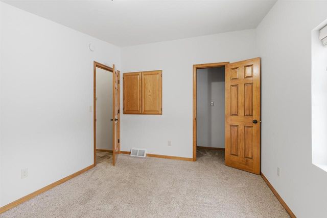 W5244 CTY RD S, Black Creek, WI 54106