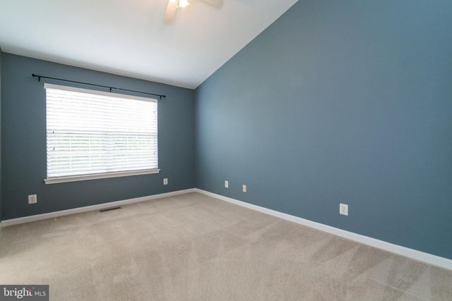 11565 BERTRAM ST, Woodbridge, VA 22192