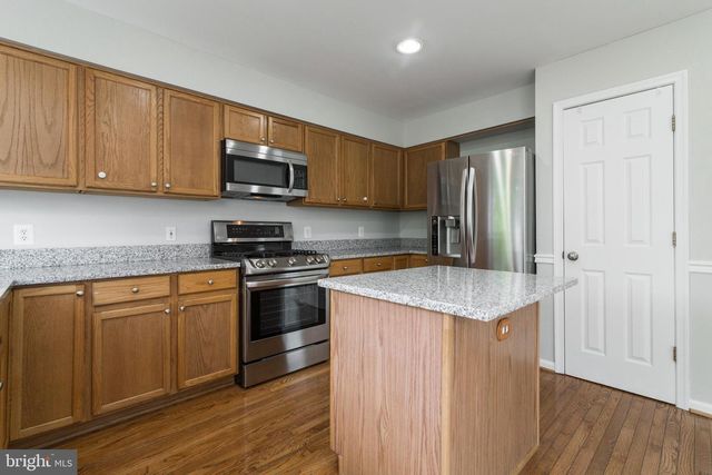 11565 BERTRAM ST, Woodbridge, VA 22192