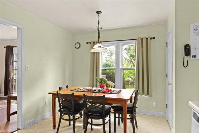 105 Spring Park Court, Clemmons, NC 27012