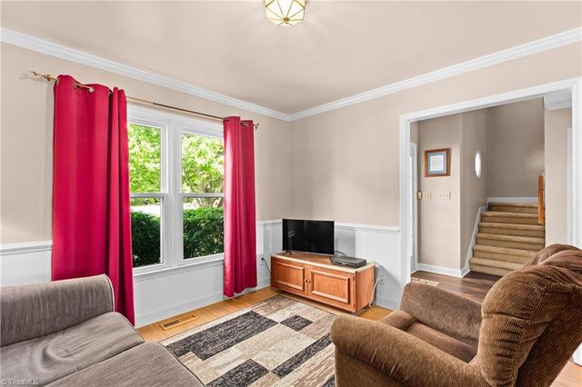105 Spring Park Court, Clemmons, NC 27012