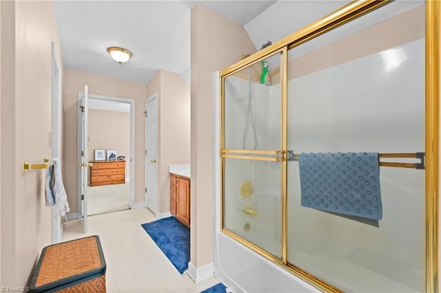 105 Spring Park Court, Clemmons, NC 27012