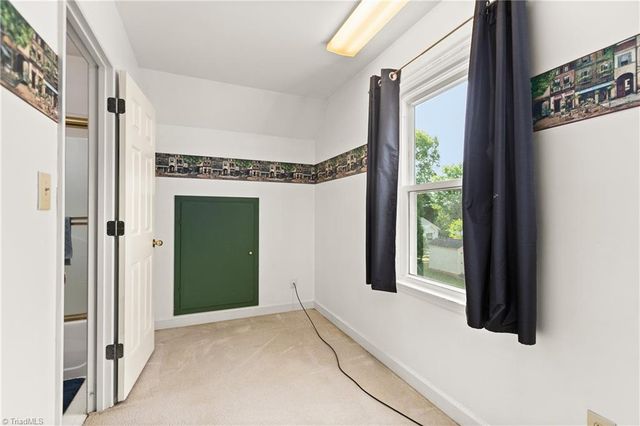 105 Spring Park Court, Clemmons, NC 27012