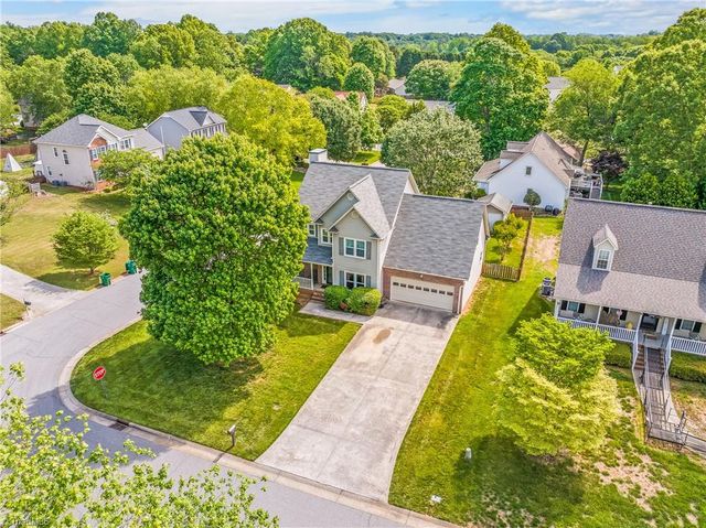 105 Spring Park Court, Clemmons, NC 27012