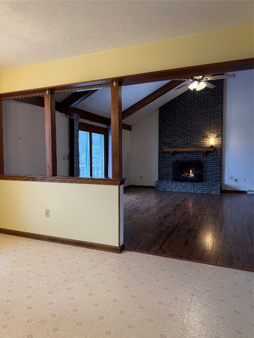 2537 PEPPERTREE Drive, Erie, PA 16510