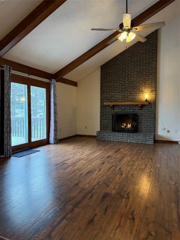 2537 PEPPERTREE Drive, Erie, PA 16510