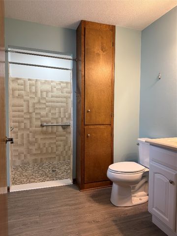 2537 PEPPERTREE Drive, Erie, PA 16510