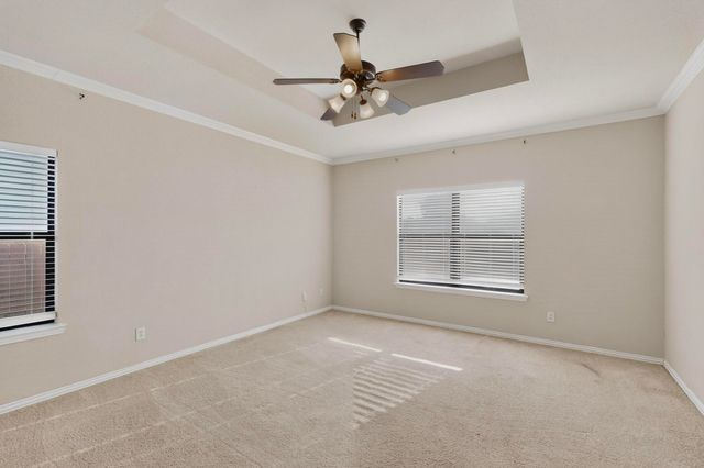 3010 Greenway Drive, Burleson, TX 76028