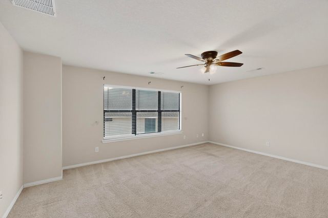 3010 Greenway Drive, Burleson, TX 76028