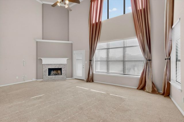 3010 Greenway Drive, Burleson, TX 76028