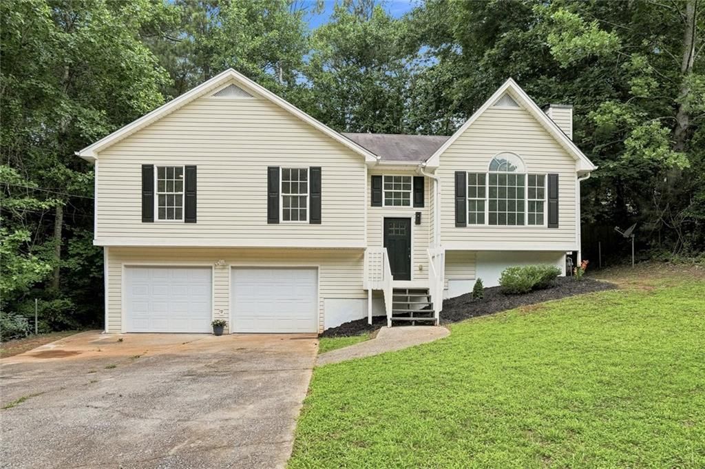 195 Ashbury Court, Dallas, GA 30157