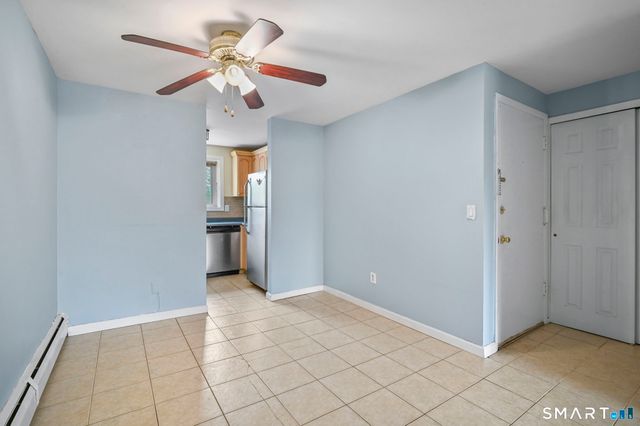 6 Carillon Drive D, Rocky Hill, CT 06067