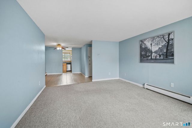 6 Carillon Drive D, Rocky Hill, CT 06067