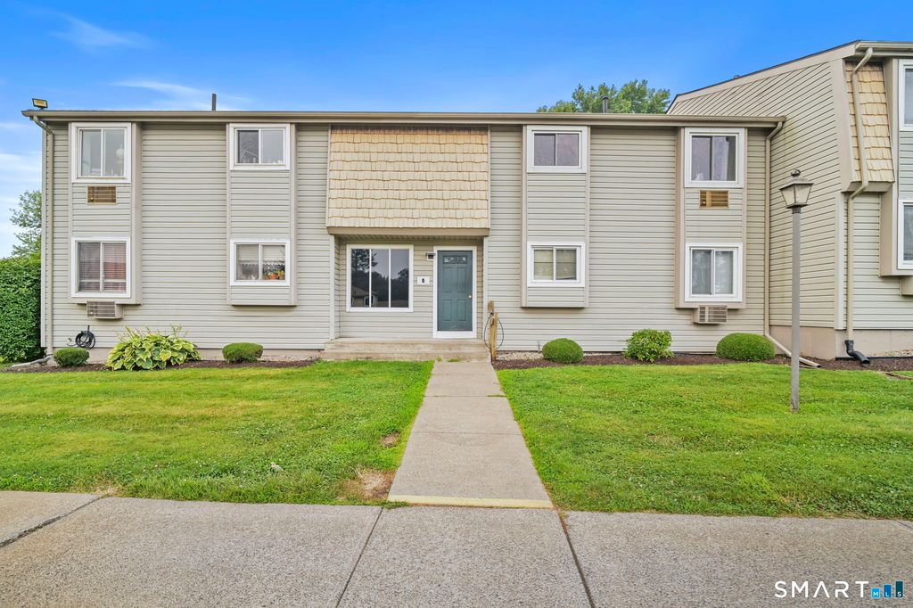 6 Carillon Drive D, Rocky Hill, CT 06067