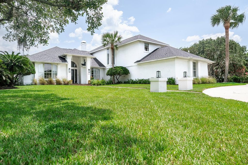 426 Marsh Point Cir, St Augustine, FL 32080