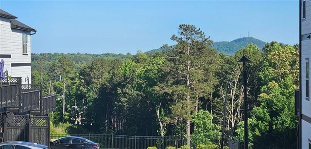 823 Mackay Creek, Woodstock, GA 30188