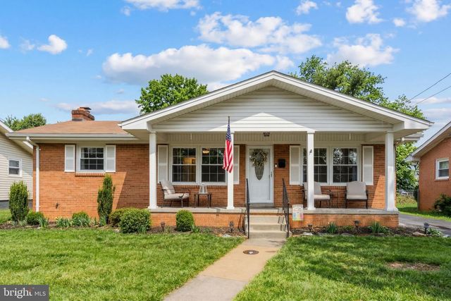 209 WOOD AVE, Winchester, VA 22601