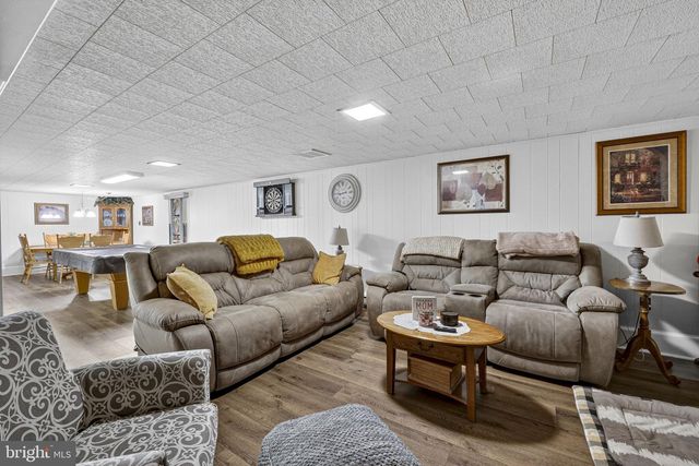 209 WOOD AVE, Winchester, VA 22601