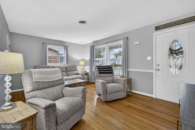 209 WOOD AVE, Winchester, VA 22601