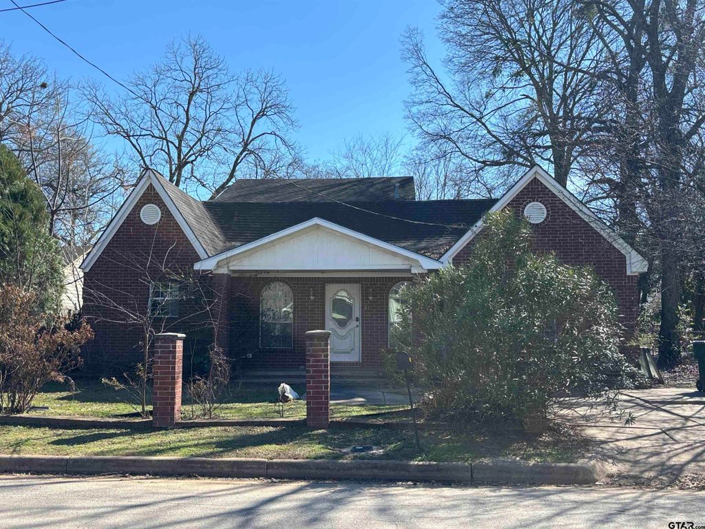 421 E Rosedale St, Tyler, TX 75702