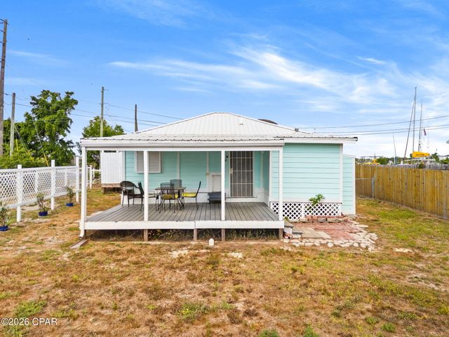 100 N Church Avenue, Panama City, FL 32401