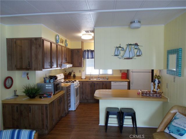 140 99 S Dolliver 99, Pismo Beach, CA 93449