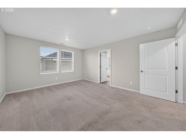 2611 26TH Loop, Springfield, OR 97477