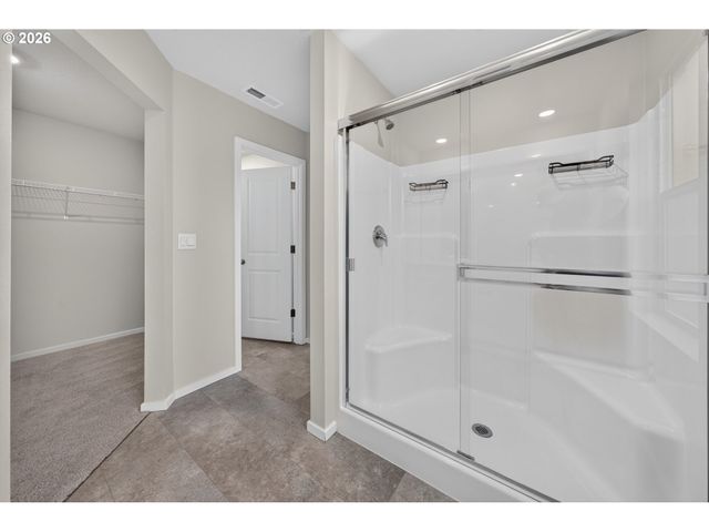 2611 26TH Loop, Springfield, OR 97477