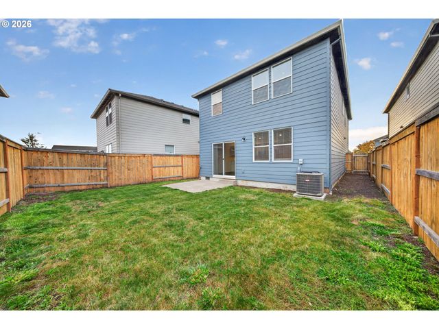 2611 26TH Loop, Springfield, OR 97477