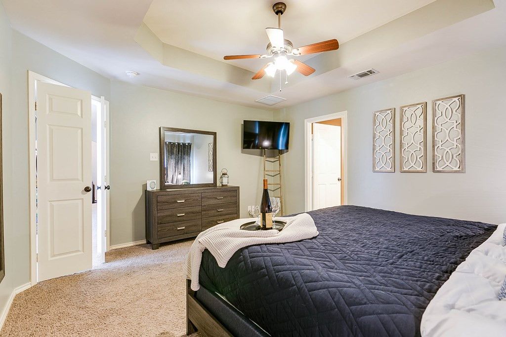 Image 15 of property listing at 3302 Edgewood Drive, San Angelo, TX 76903