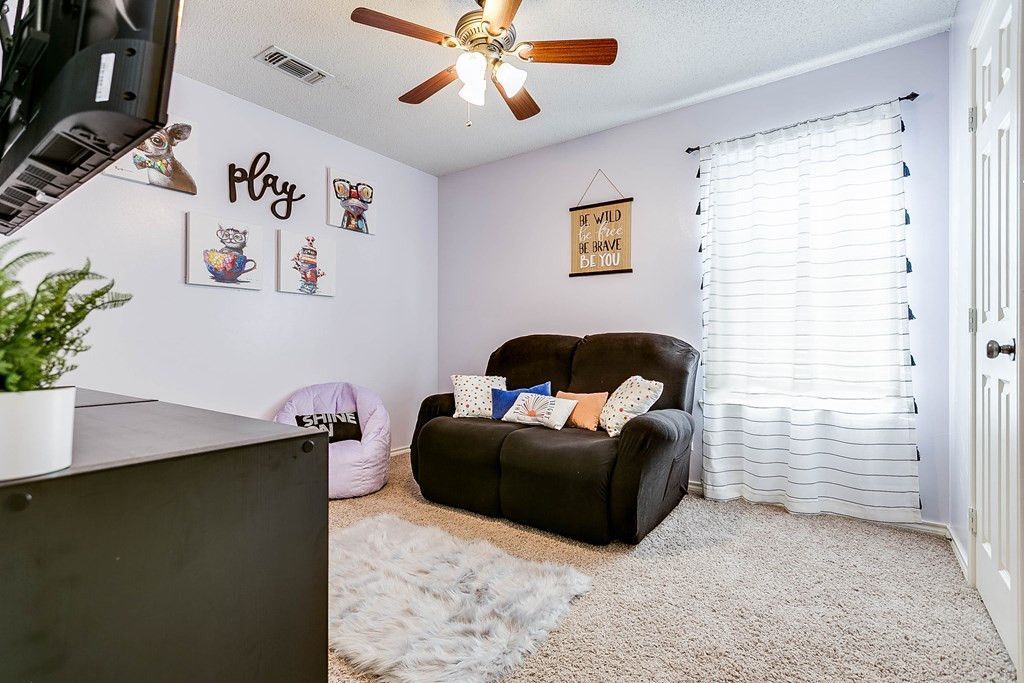 Image 22 of property listing at 3302 Edgewood Drive, San Angelo, TX 76903