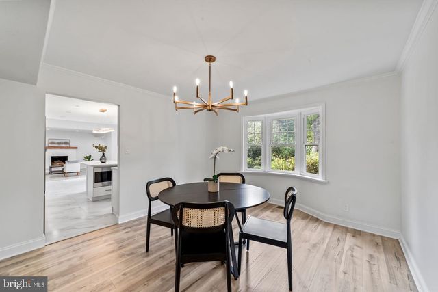 8 KNOX CT, Lawrenceville, NJ 08648