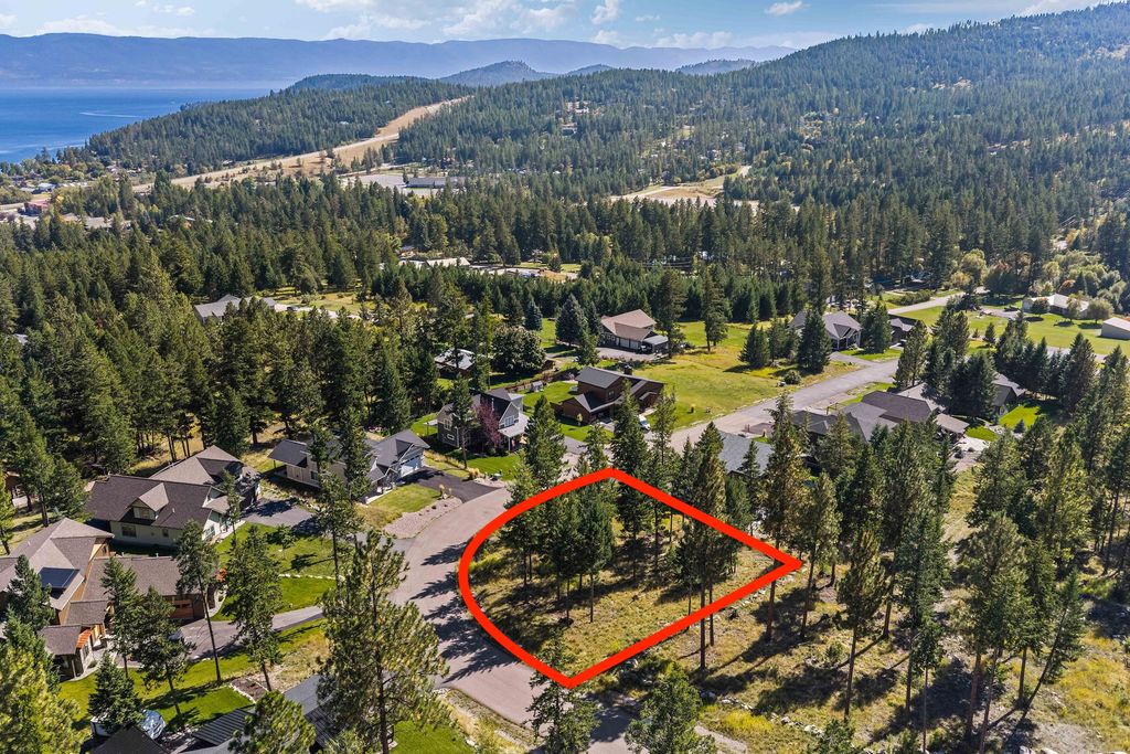287 Spurwing Loop, Lakeside, MT 59922 photo 3