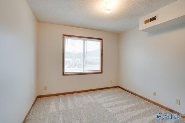 9020 Mahogany Row D, Huntsville, AL 35802