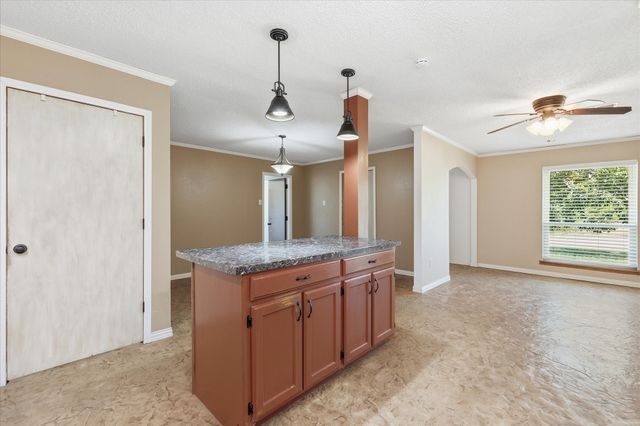 8766 Webb Road, Ponder, TX 76259